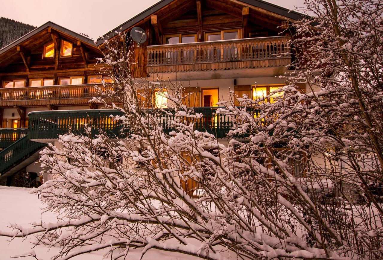La Ferme Du Chateau Abondance Kültér fotó